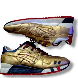 Asics Men's Gold Sneakers